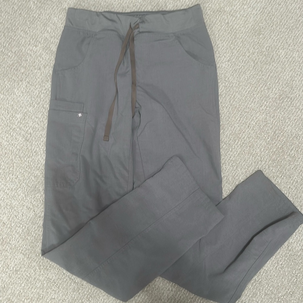 Figs scrub pants grey
